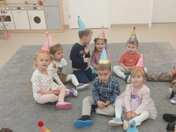 568684019_1618714399512420_7988322466950479583_n