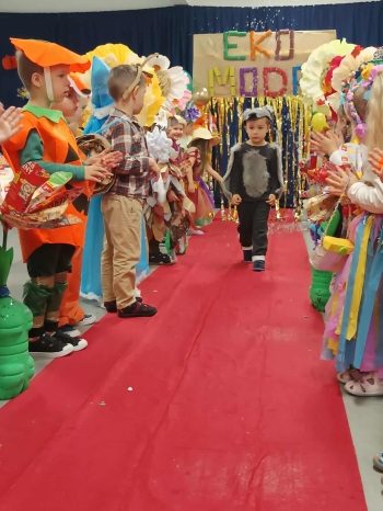 10109d1e-842d-43f6-ba86-ce231f01c39f