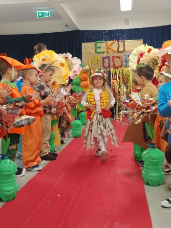 1744cb77-56c5-41a2-964d-08d7228aa990