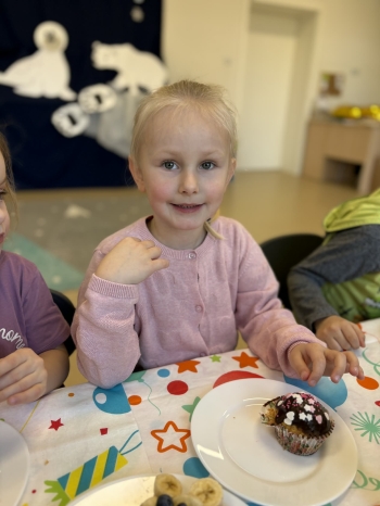 dde1f83e-f368-4b6e-9cb7-fd761a974c48