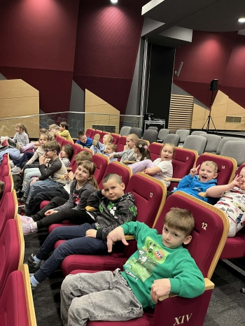 ca81c086-abd4-40fe-b320-a7885b8df81c