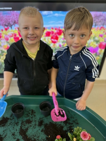 00978173-79be-4d13-b8db-ebf675820b81