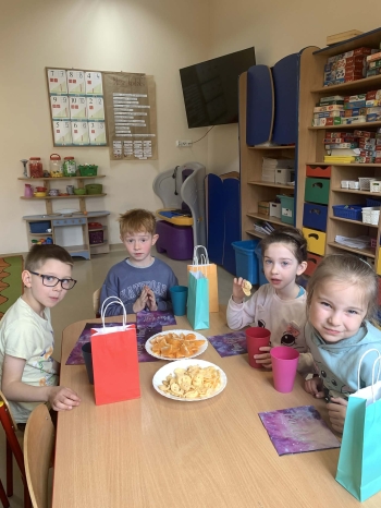 f749b1ee-d918-4013-90ba-c023786de98f