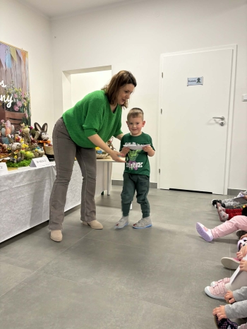 d54ee6e9-0f97-40c3-9f8f-c634990a8016