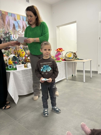 b38e03a7-7743-49f6-8a05-0f2beb791732