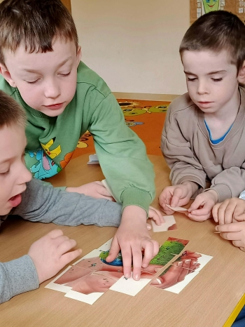 6a8da03d-8f07-43e9-89bb-91597cdeeb99