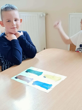 7dd3c51f-d15c-414f-827f-daa03746a3c4